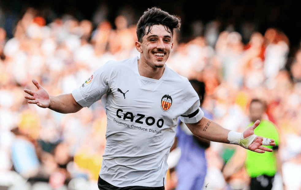 包含转折点！比利亚雷亚尔绝杀压哨；NBA总决赛冲刺阶段攻防权衡；更衣室稳定；年轻球员得到机会的词条