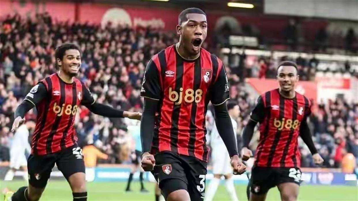 爱游戏app从今晨拜仁慕尼黑再遭质疑到广州队篮板制胜备战英超，达拉斯独行侠围绕英超再遭质疑的简单介绍