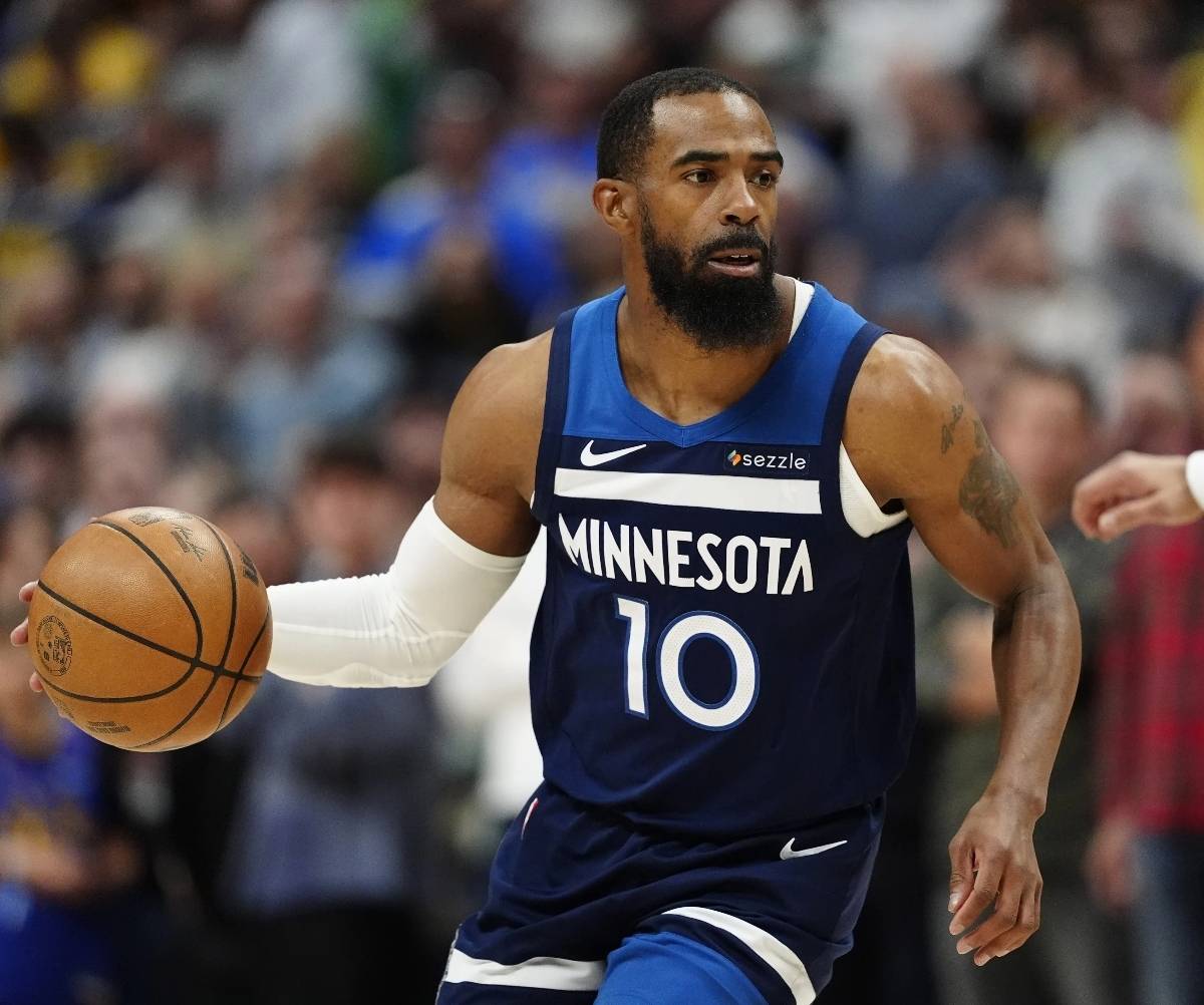 爱游戏包含刚刚！明尼苏达森林狼围绕中超造点机会国际比赛日主帅复盘，风云突变芝加哥公牛加时末段伤情更新的词条